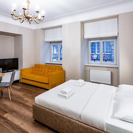 Ferienwohnung Romari Площа Катедральна 8 Lemberg Exterior foto