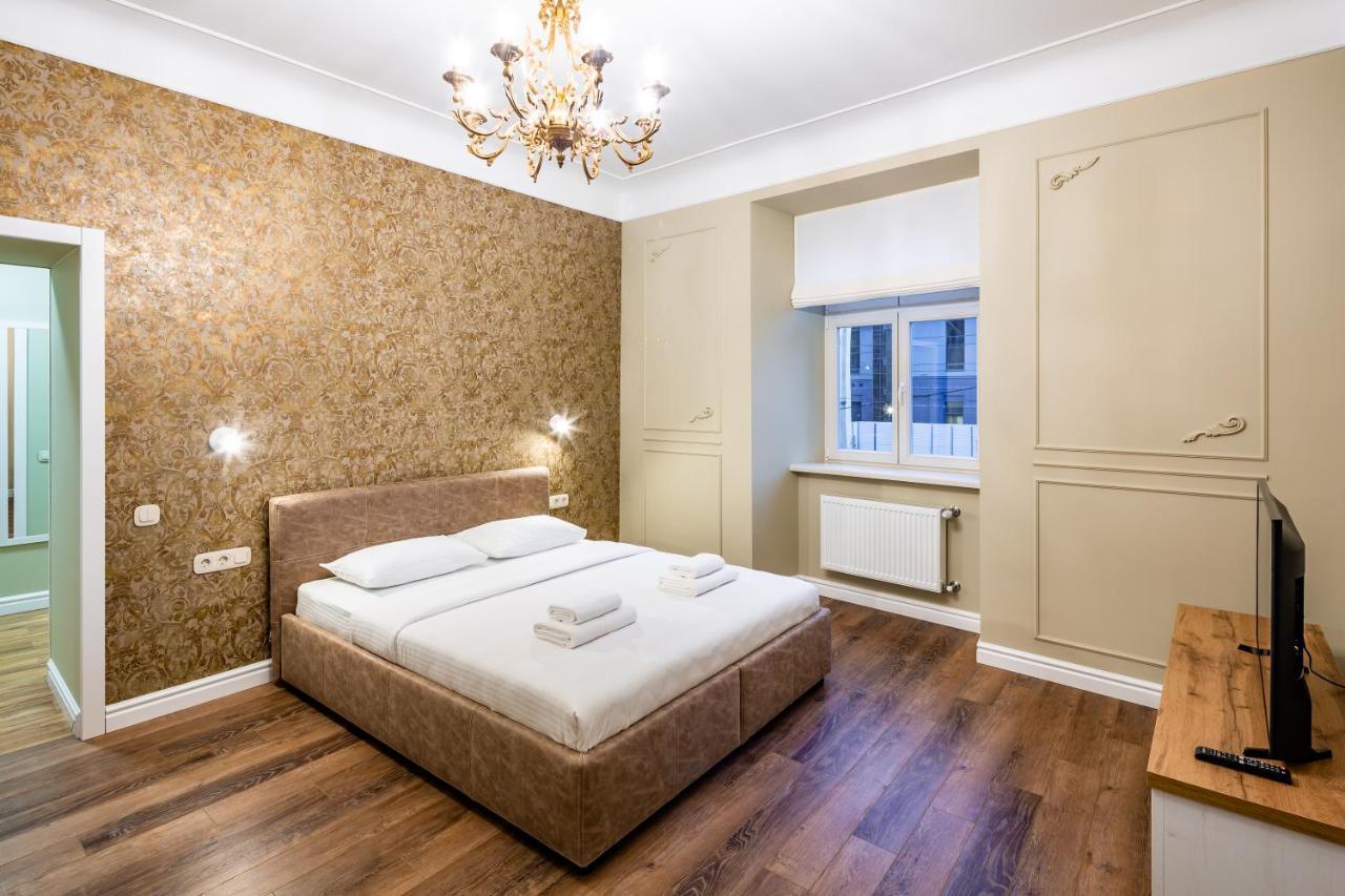 Ferienwohnung Romari Площа Катедральна 8 Lemberg Exterior foto